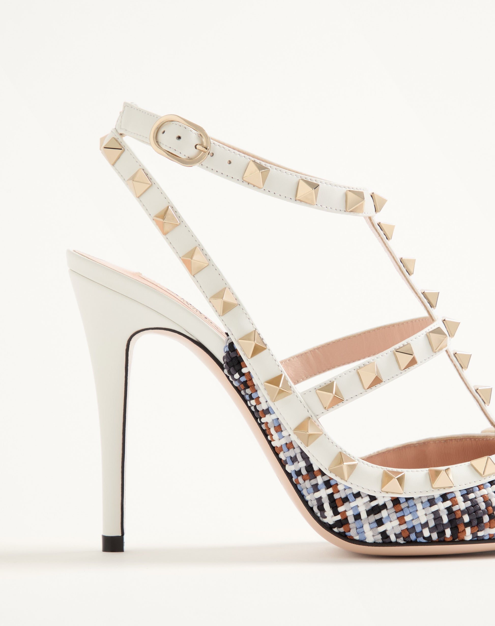 Rockstud Pumps In Woven Fabric 100mm