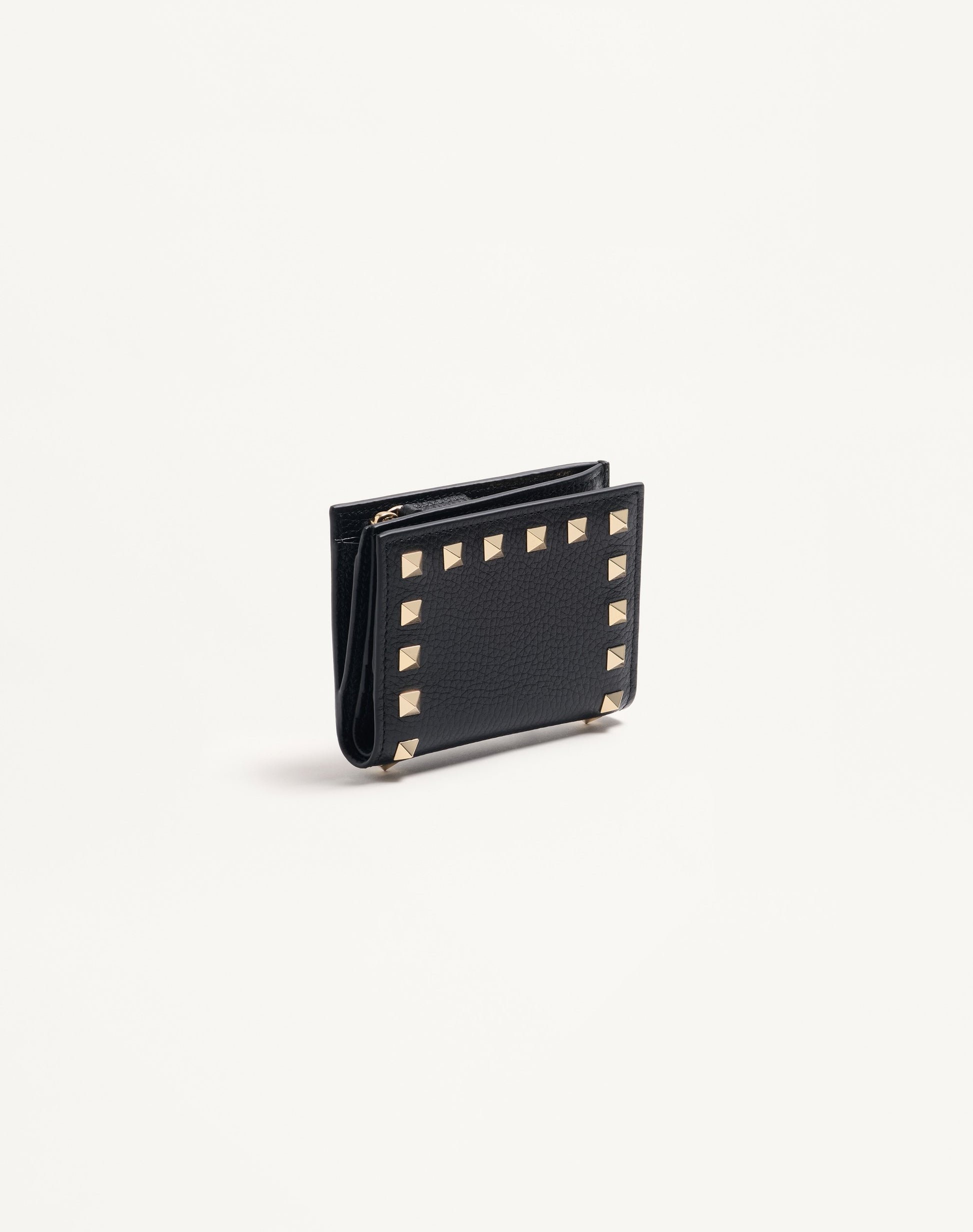 Rockstud Wallet In Grainy Calfskin