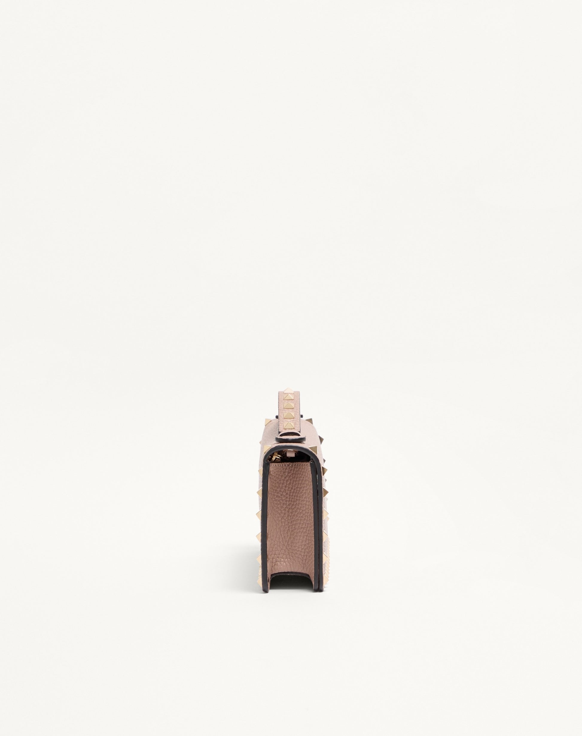 Rockstud Wallet With Chain In Grainy Calfskin