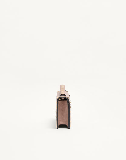Rockstud Wallet With Chain In Grainy Calfskin