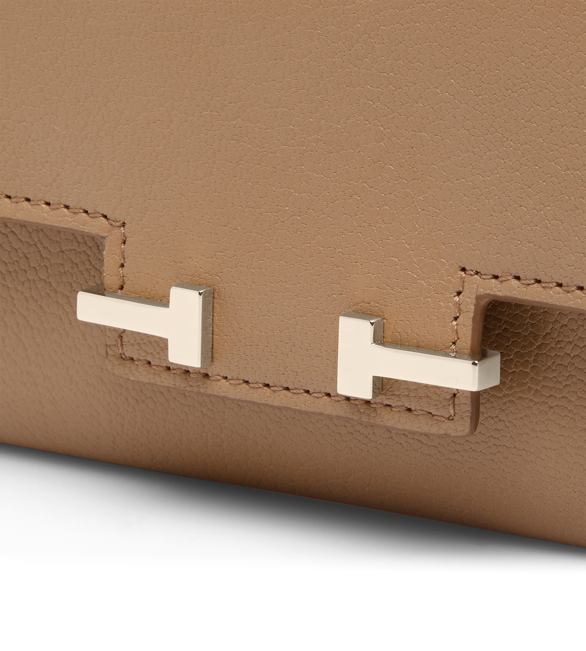 Supple Grain Leather Aube Compact Wallet