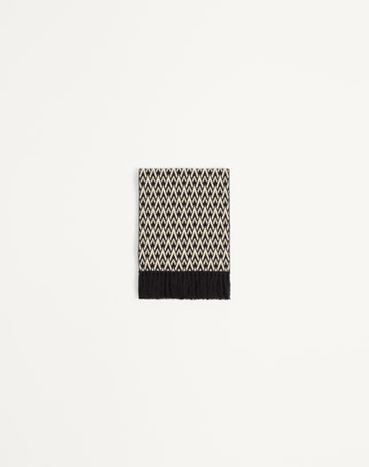 Toute La V Knitted Wool Scarf