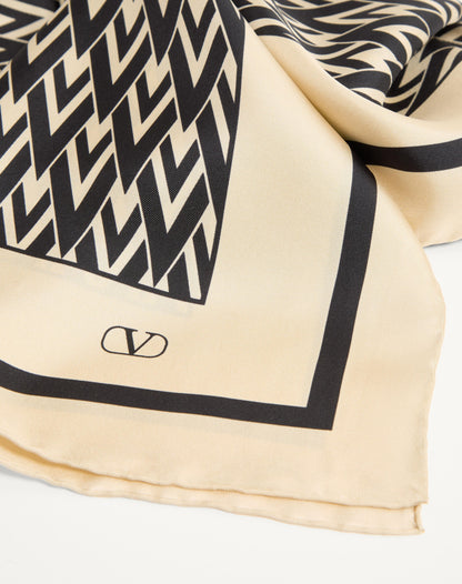 Toute La V Silk Scarf