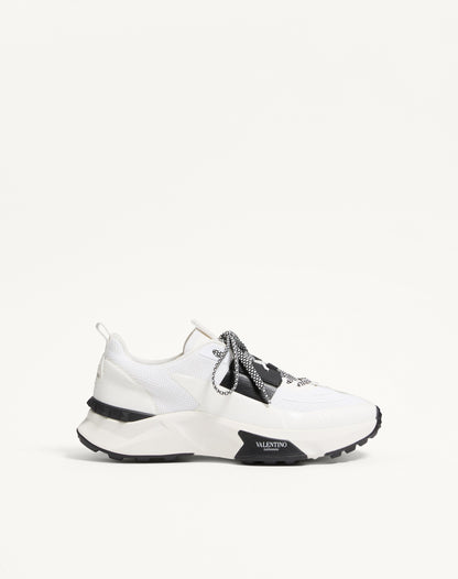 True Act Low Top Trainer In Mesh And Rubberised Fabric