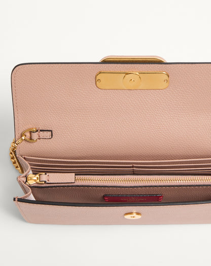 Vlogo Signature Grainy Calfskin Wallet With Chain