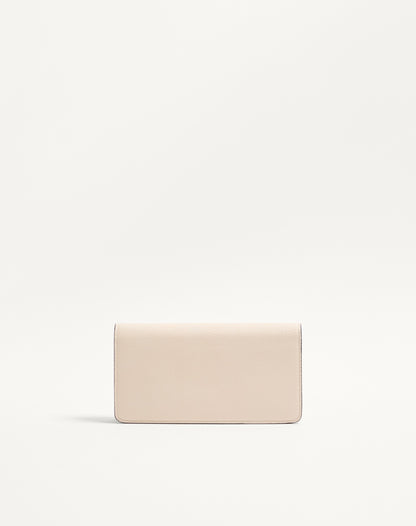 Vlogo Signature Grainy Calfskin Wallet With Chain
