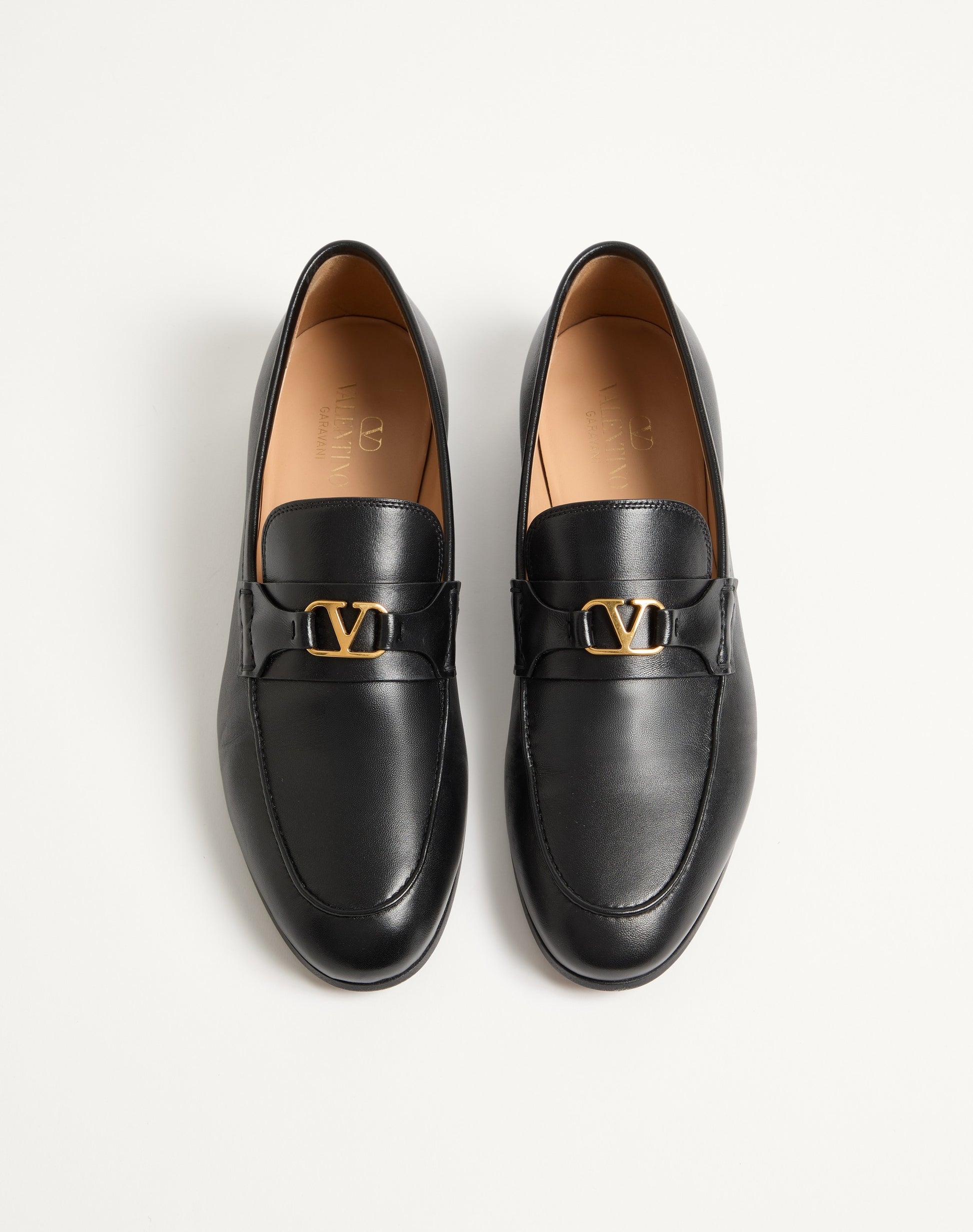 Vlogo Signature Nappa Leather Loafer