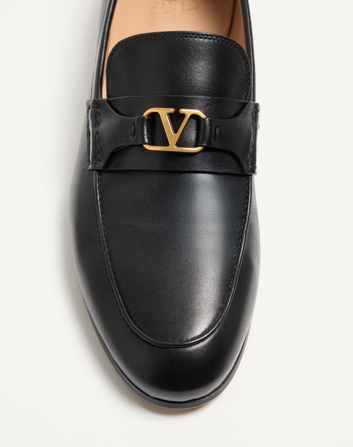 Vlogo Signature Nappa Leather Loafer