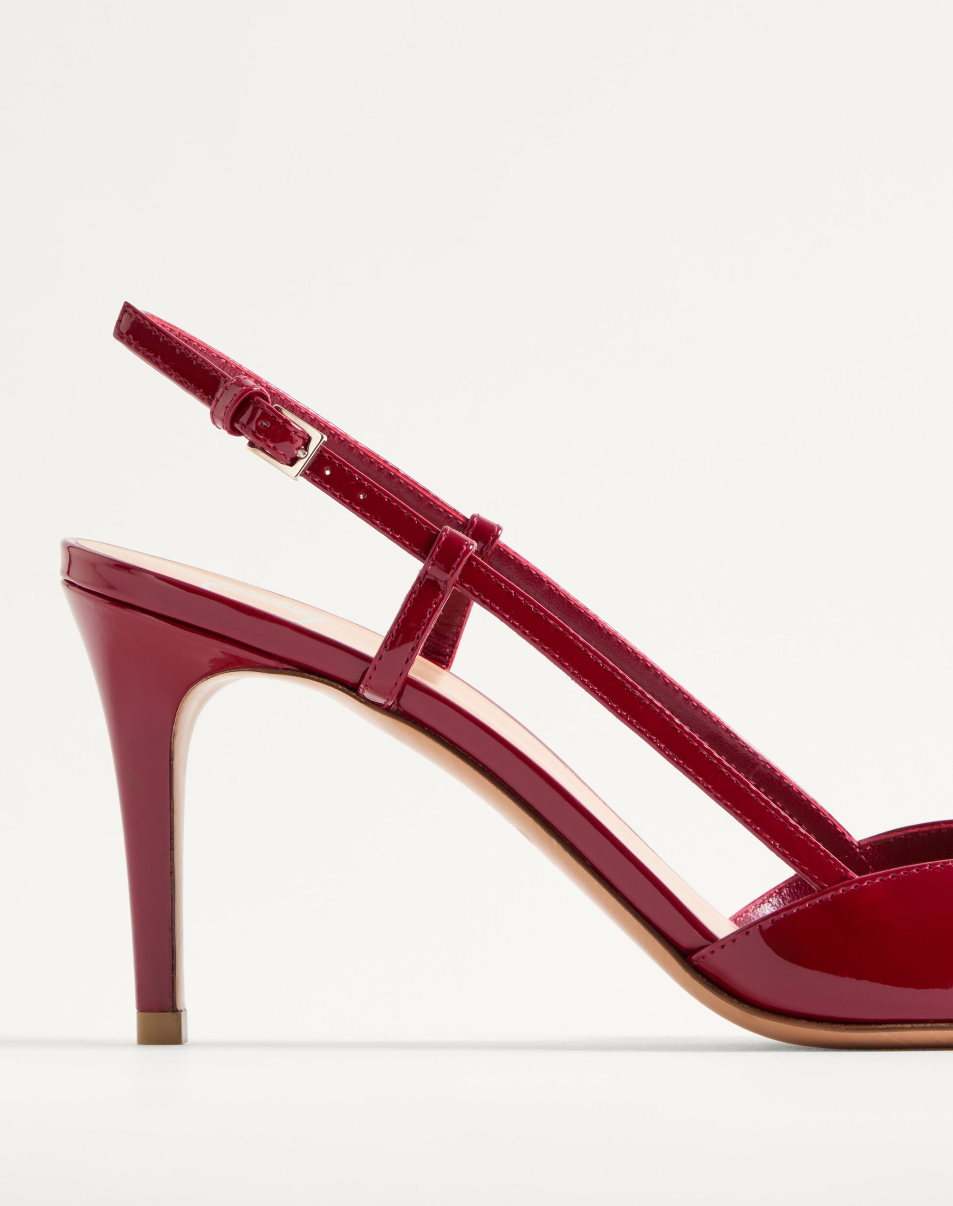 Vlogo Signature Patent Leather Slingback Pump 80mm