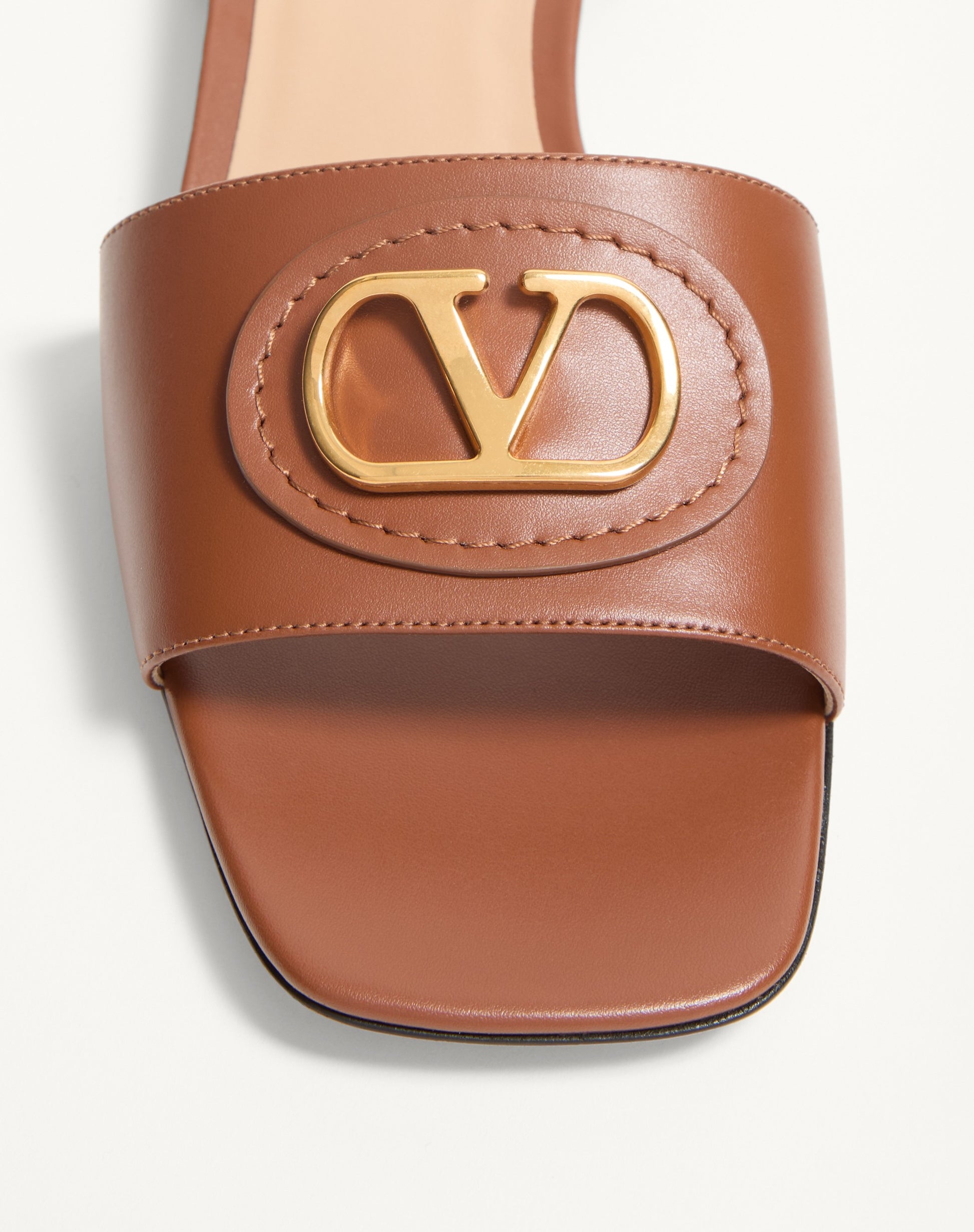 Vlogo Signature Slide Sandal In Calfskin 20mm