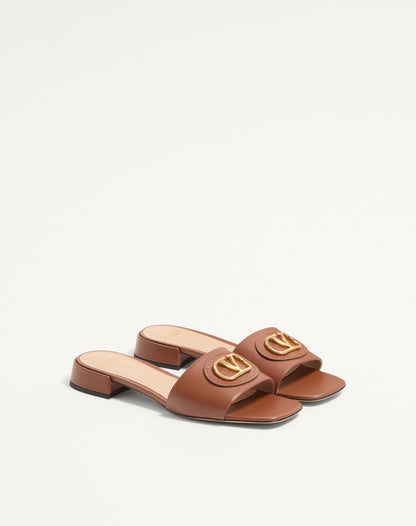 Vlogo Signature Slide Sandal In Calfskin 20mm