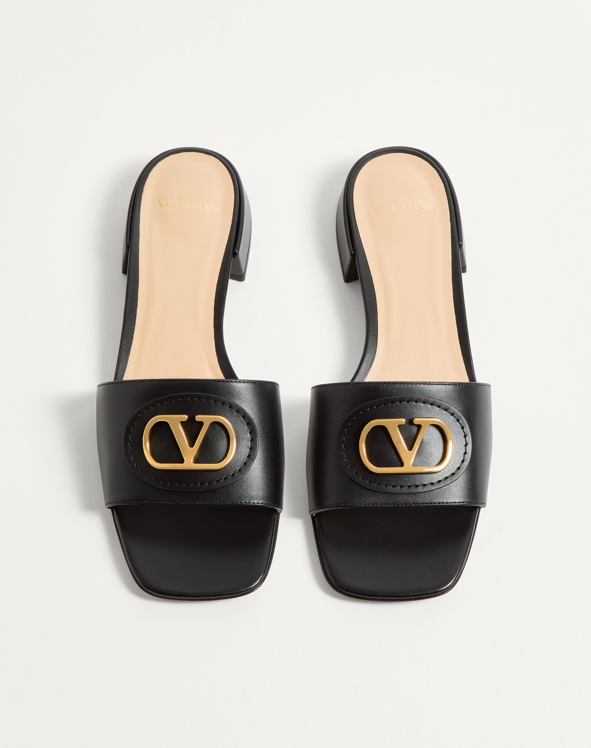 Vlogo Signature Slide Sandal In Calfskin 20mm