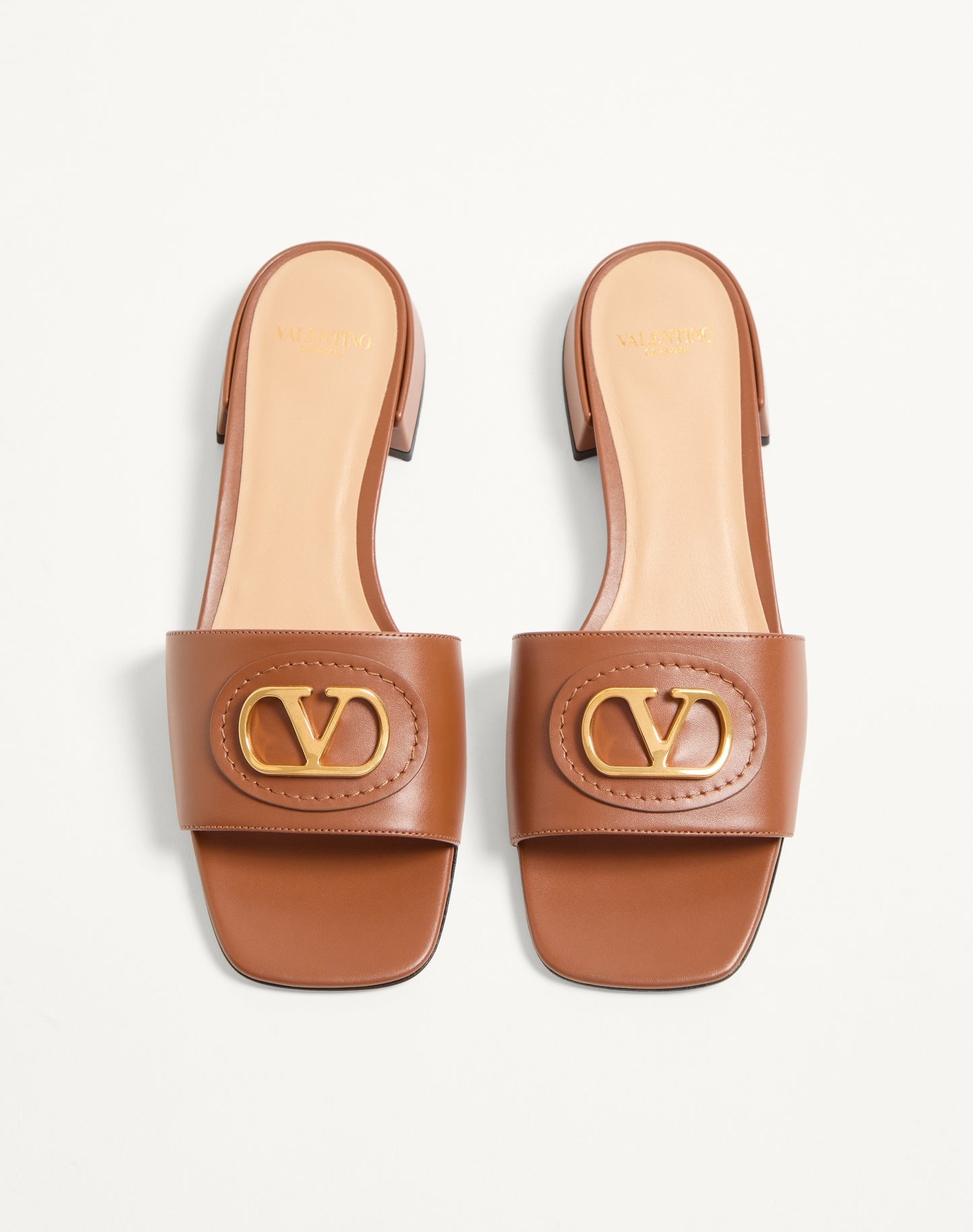 Vlogo Signature Slide Sandal In Calfskin 20mm