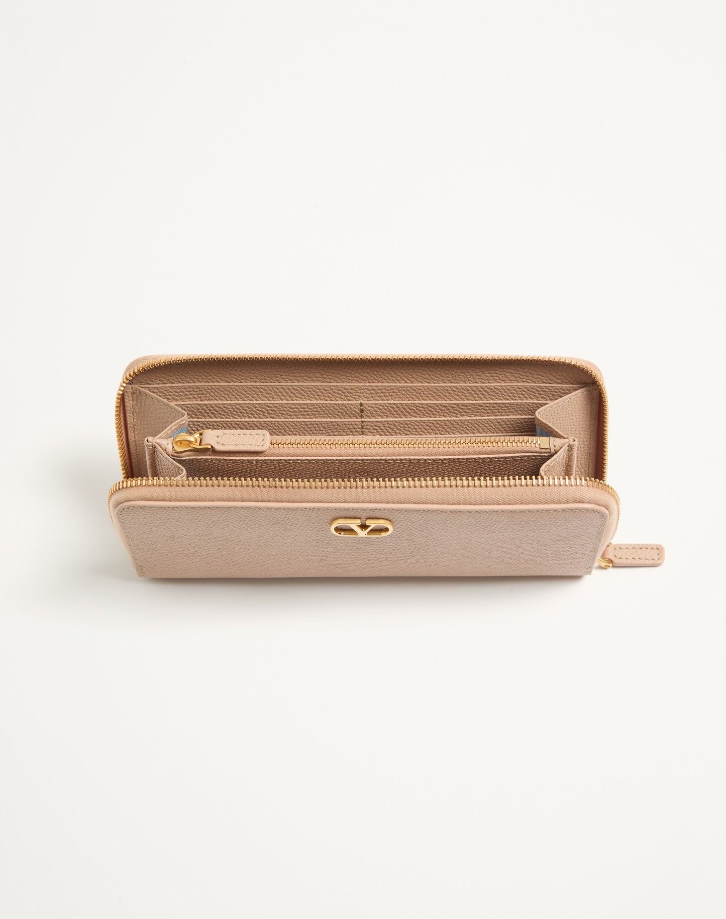 Vlogo Signature Zip Wallet In Grainy Calfskin