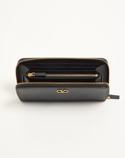 Vlogo Signature Zip Wallet In Grainy Calfskin