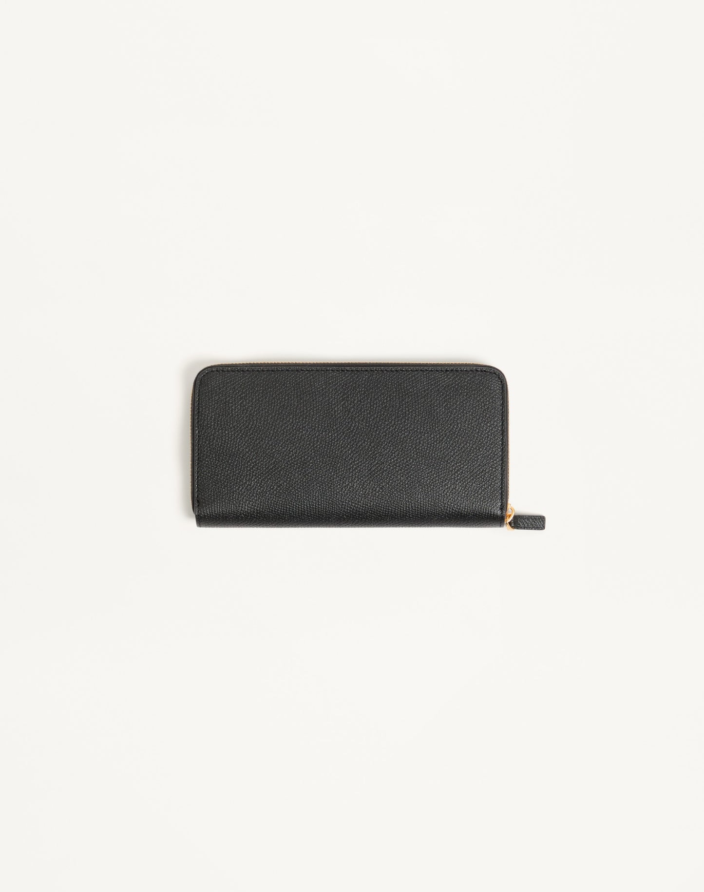Vlogo Signature Zip Wallet In Grainy Calfskin