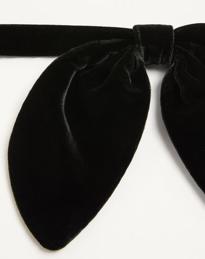 Valentie Velvet Bow Tie