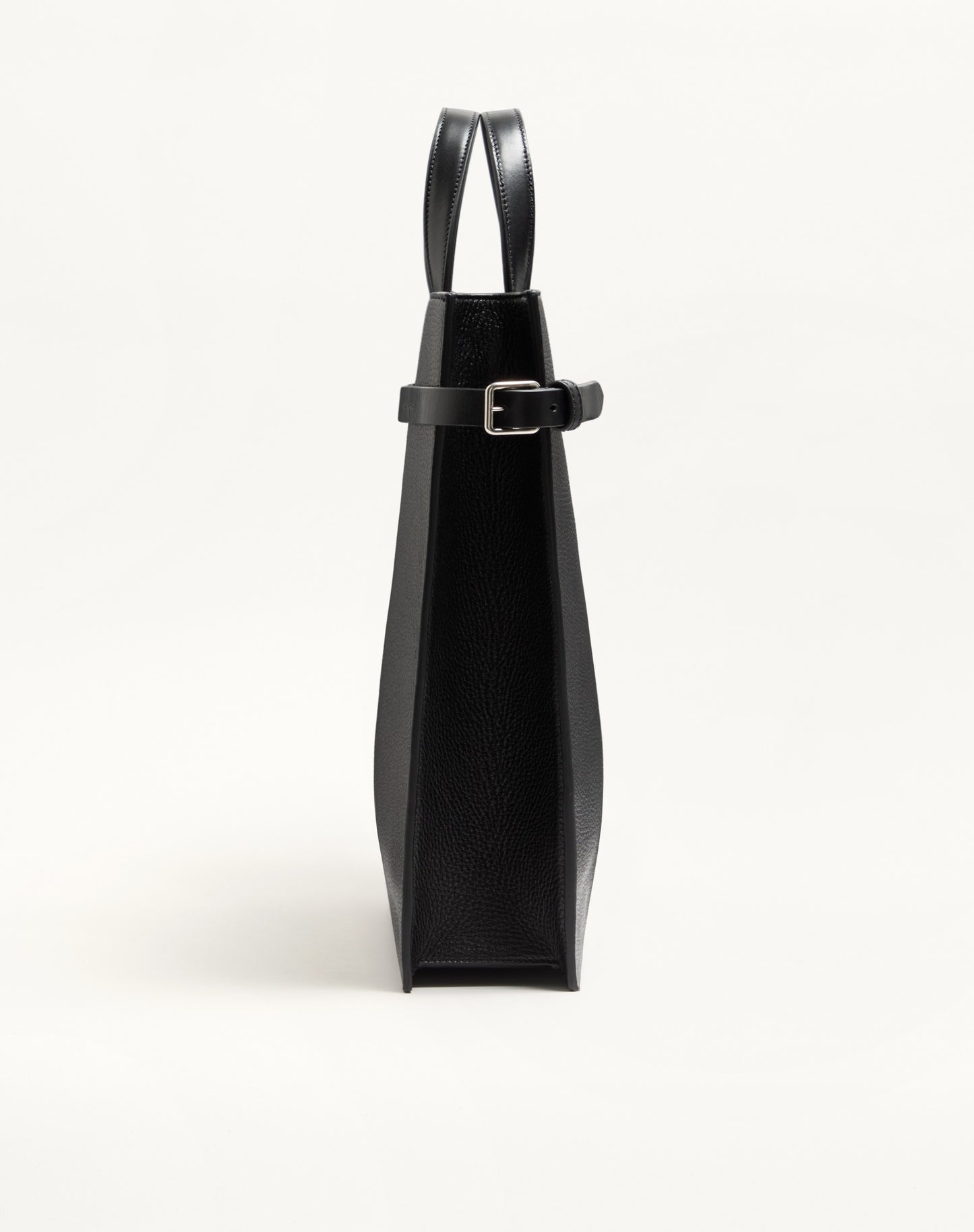 Valentino Garavani Antibes Medium Tote Bag In Grained Leather