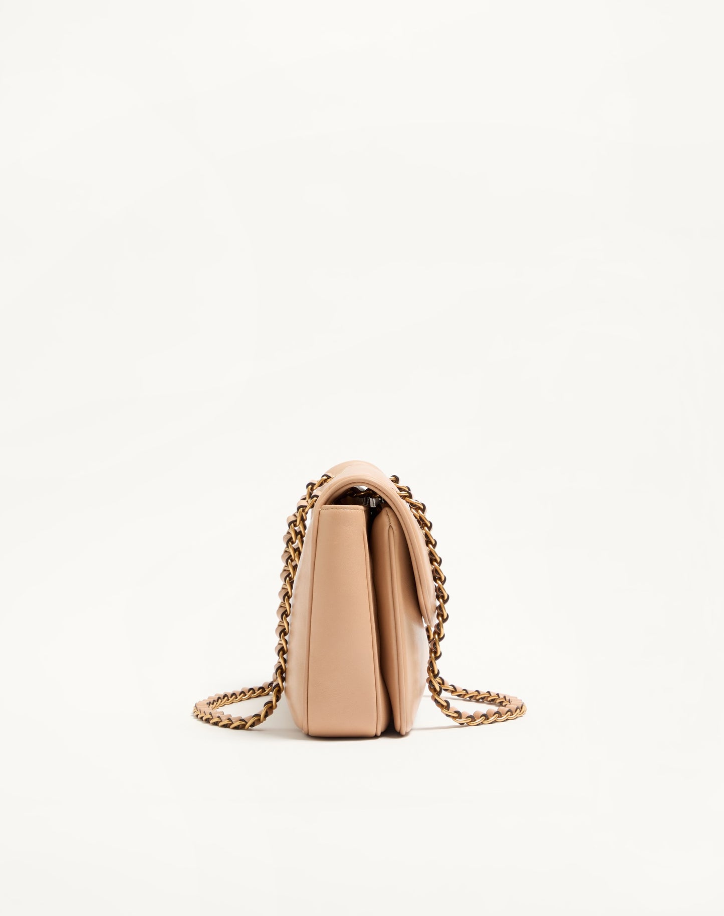Valentino Garavani Djuna Medium Chain Bag In Nappa Leather