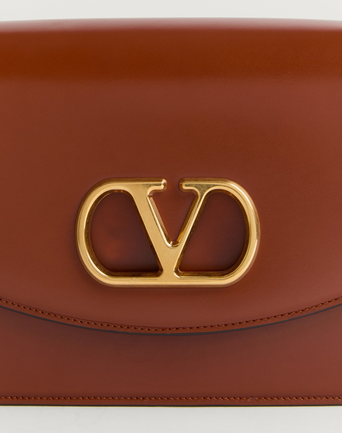 Valentino Garavani Vain Shoulder Bag In Shiny Calfskin