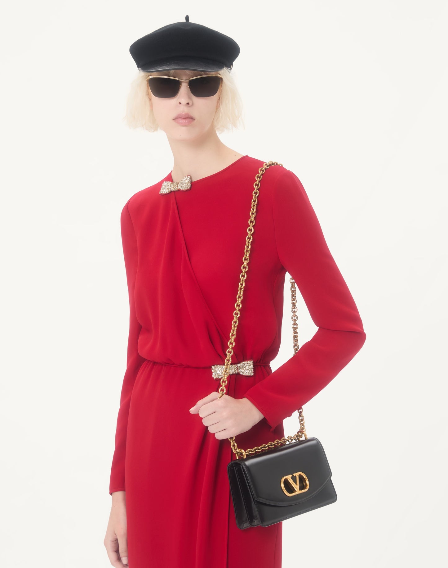 Valentino Garavani Vain Small Shoulder Bag In Shiny Calfskin