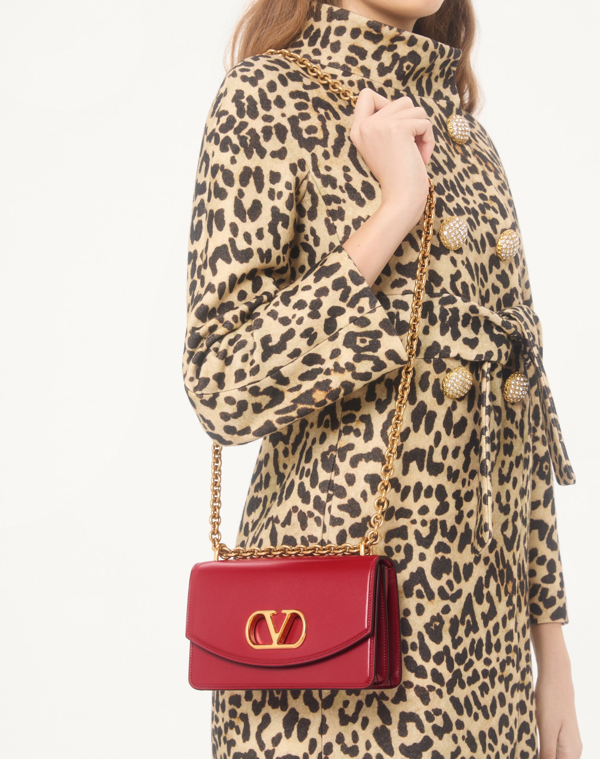 Valentino Garavani Vain Small Shoulder Bag In Shiny Calfskin