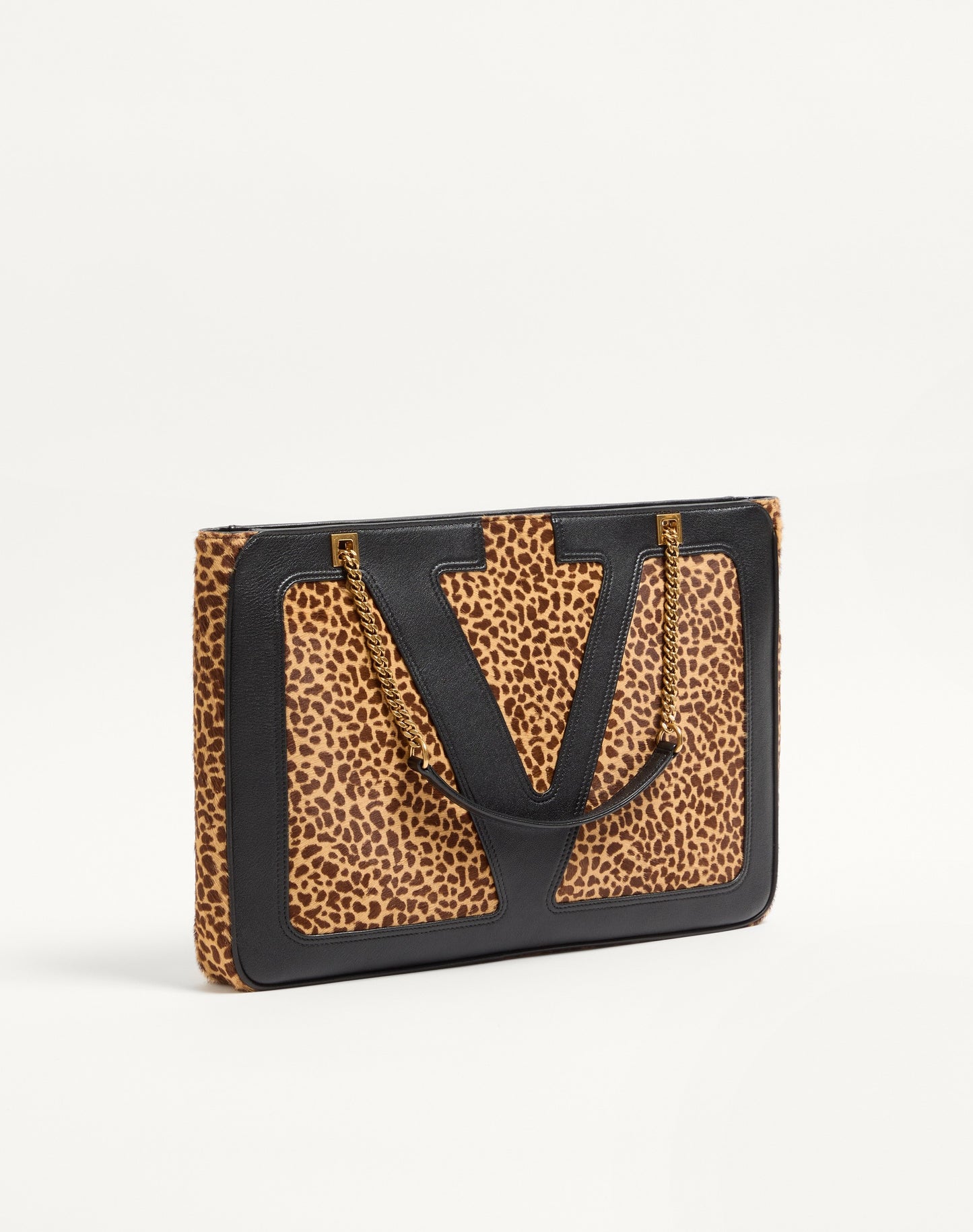 Valentino Garavani Viva Superstar Medium Shopping Bag In Calfskin With Pony Effect