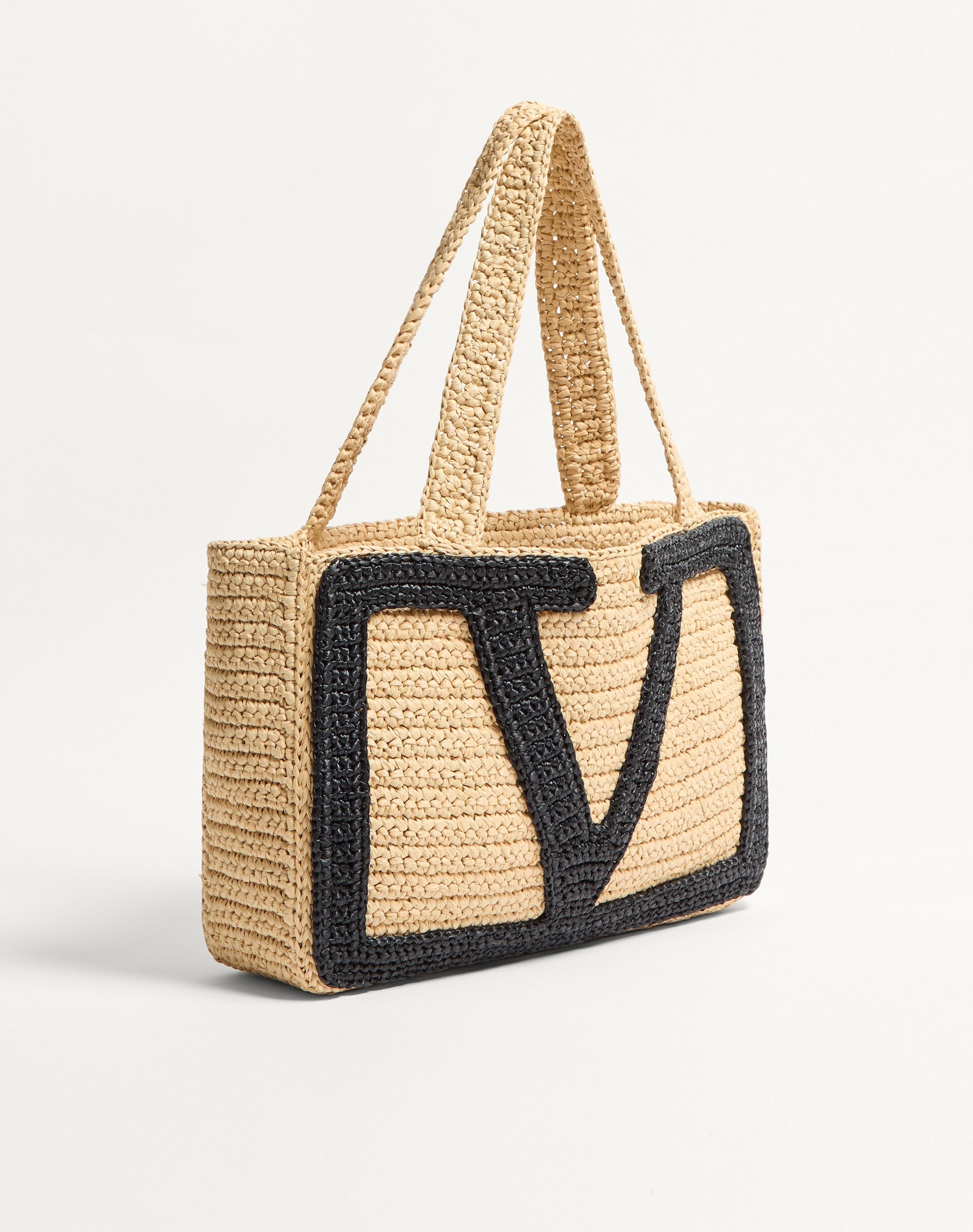 Valentino Garavani Viva Superstar Medium Shopping Bag In Raffia