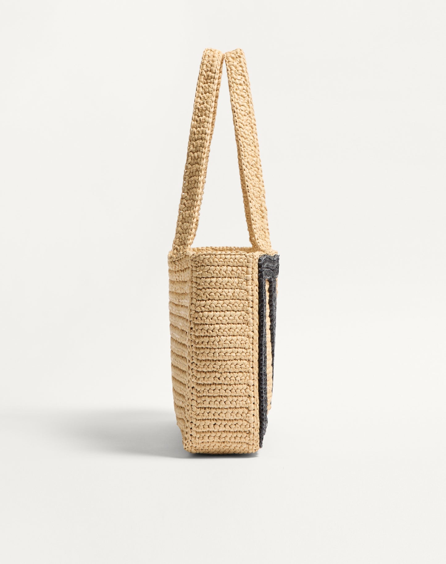 Valentino Garavani Viva Superstar Medium Shopping Bag In Raffia