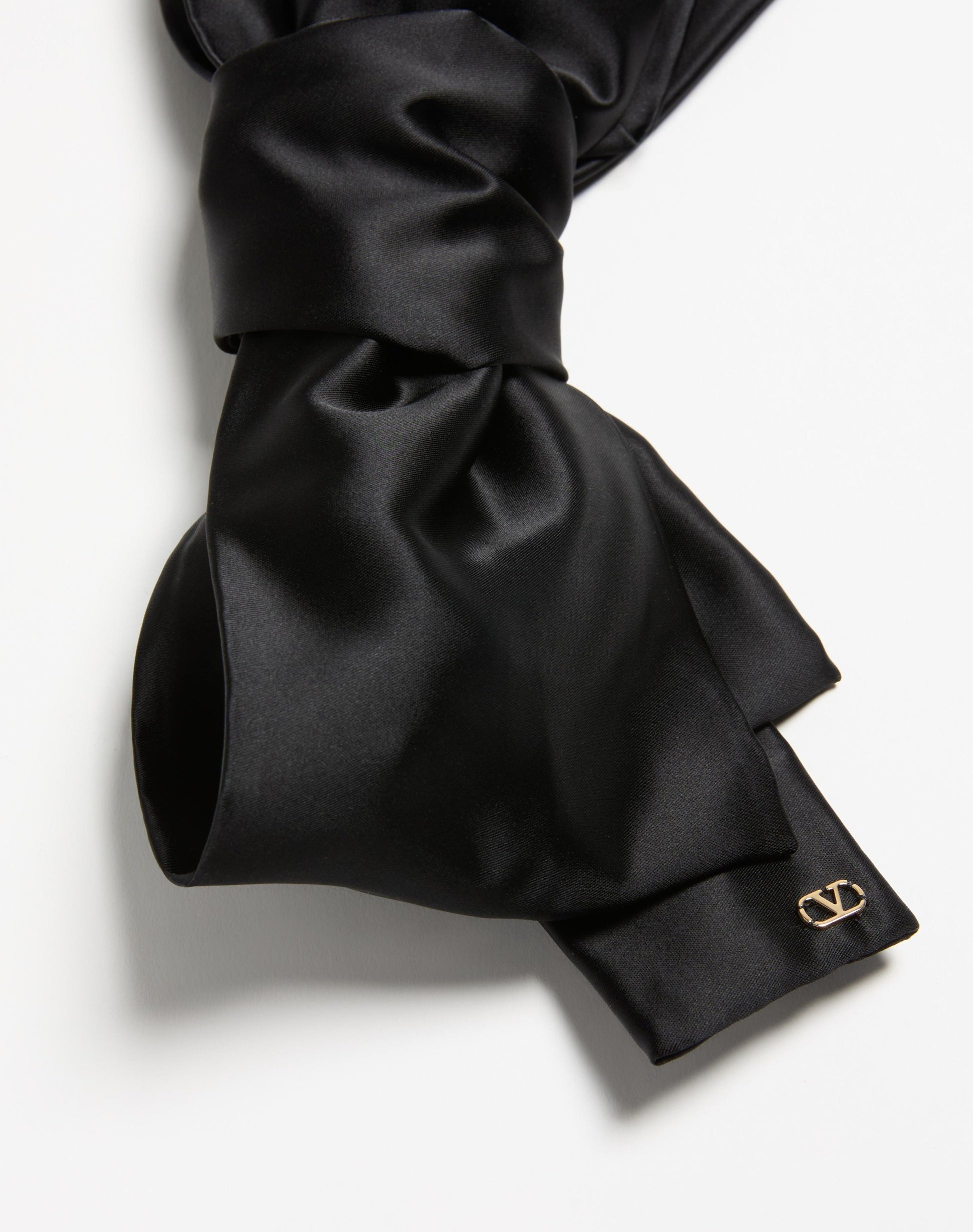 Vlogo Signature Satin Bow Hairclip
