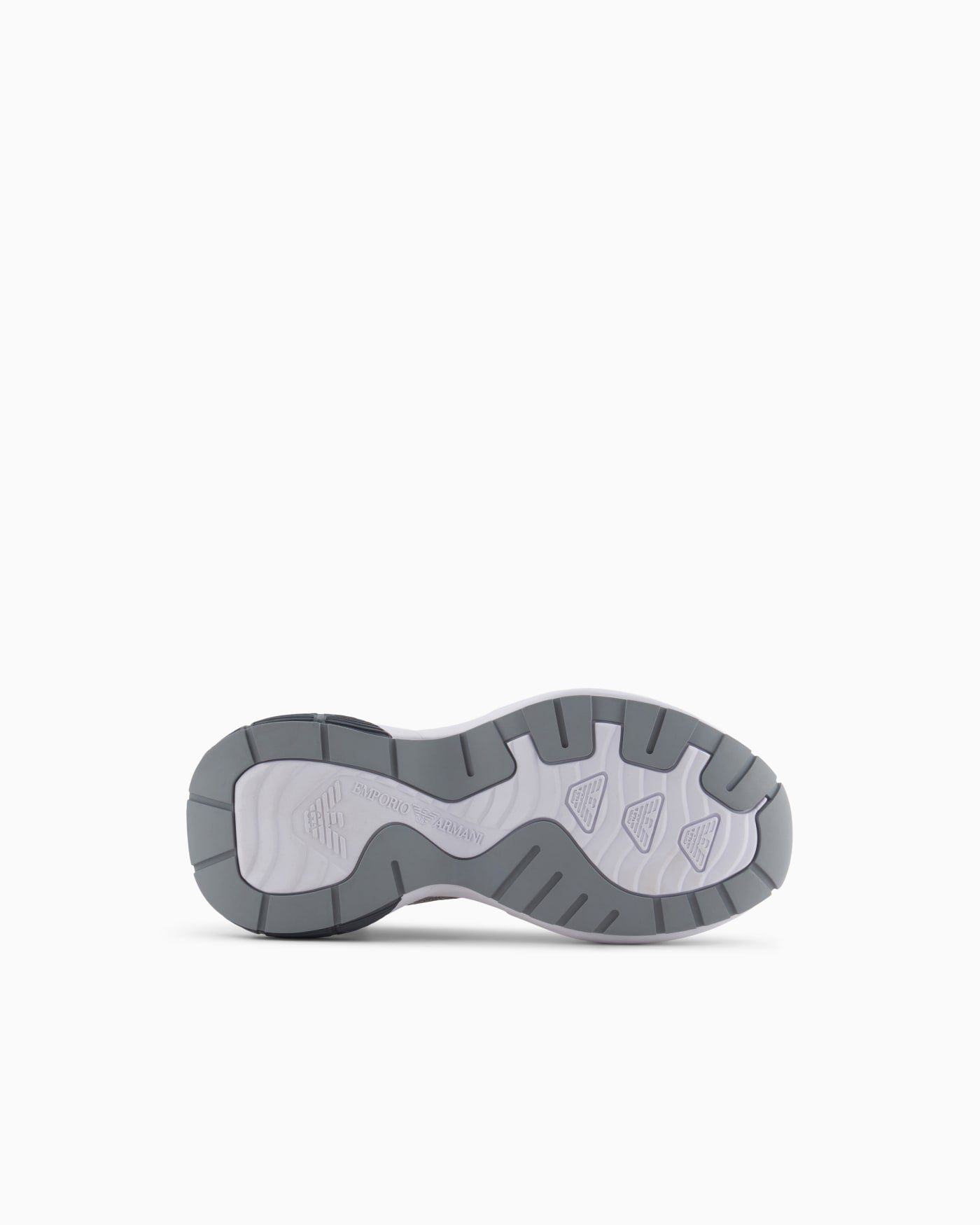 Mesh sneakers with laminated details and signature logo