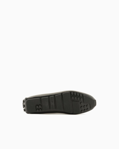 Pebbled leather stirrup loafer man