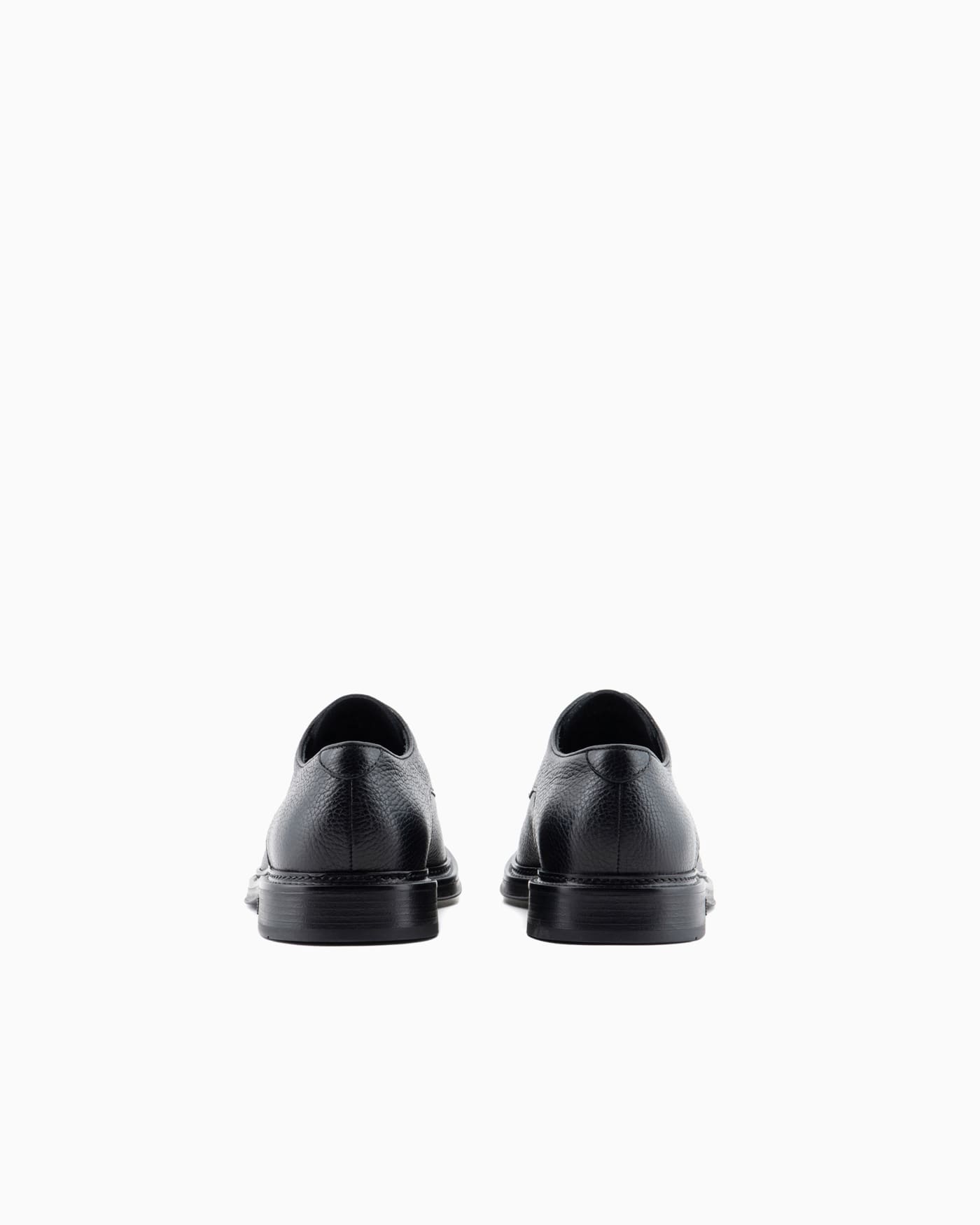 Dress shoes pebbled leather derby for man