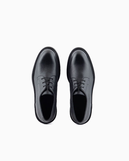 Dress shoes pebbled leather derby for man