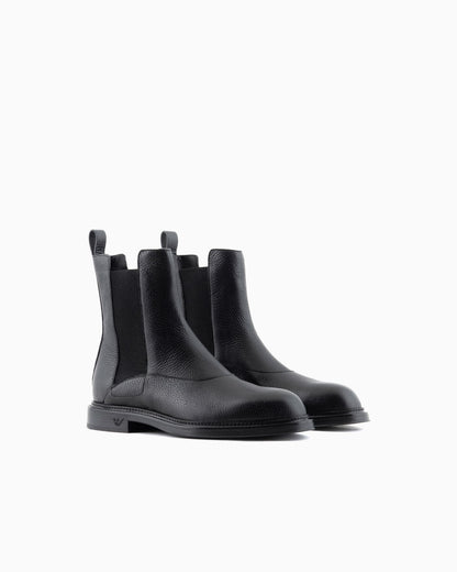 Grained leather Chelsea boots man