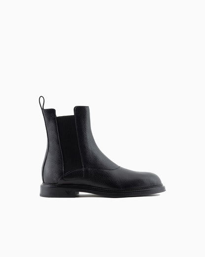 Grained leather Chelsea boots man