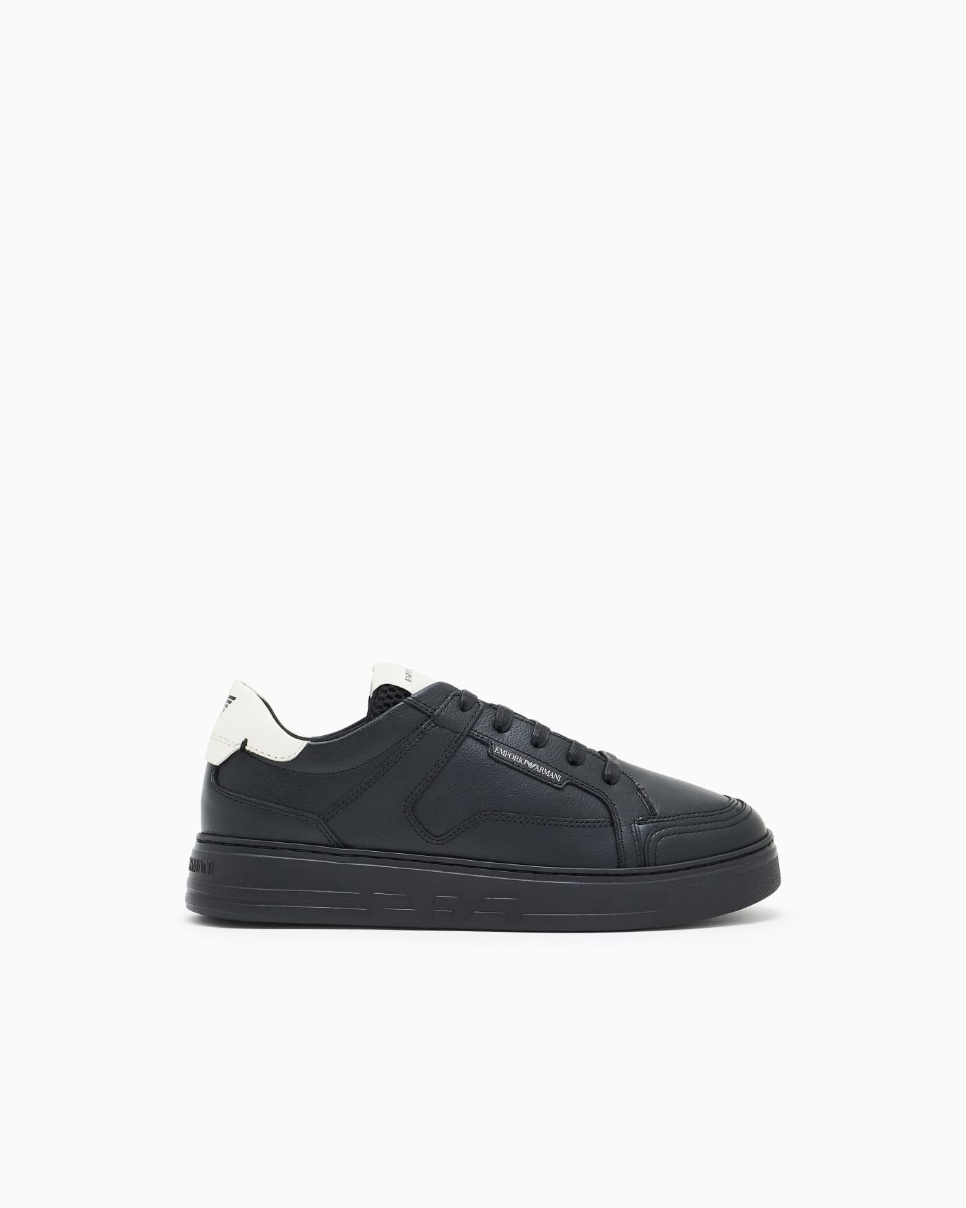 Sneaker tumbled leather padded collar man
