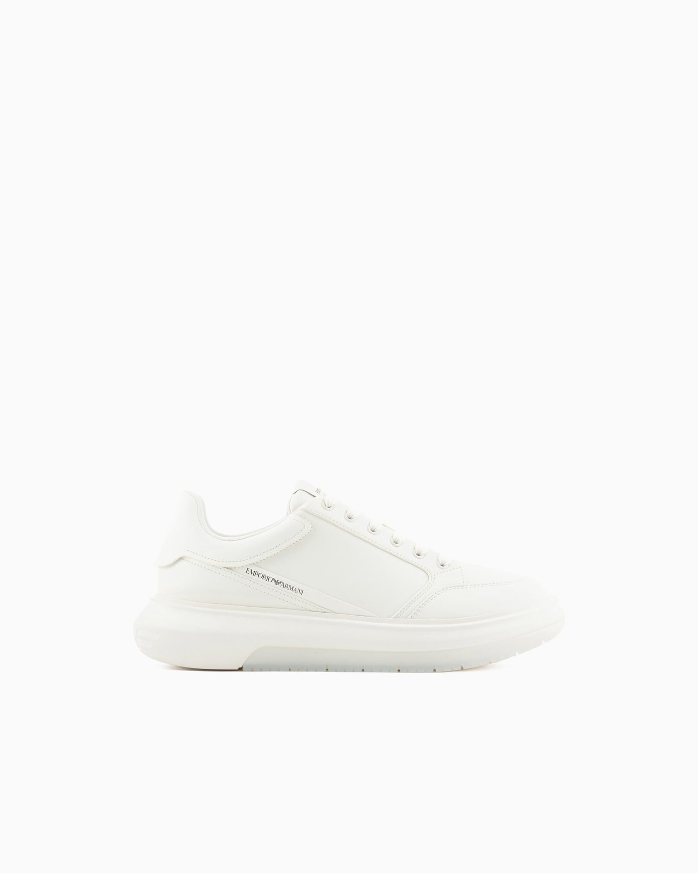 Low-top smooth leather sneaker man