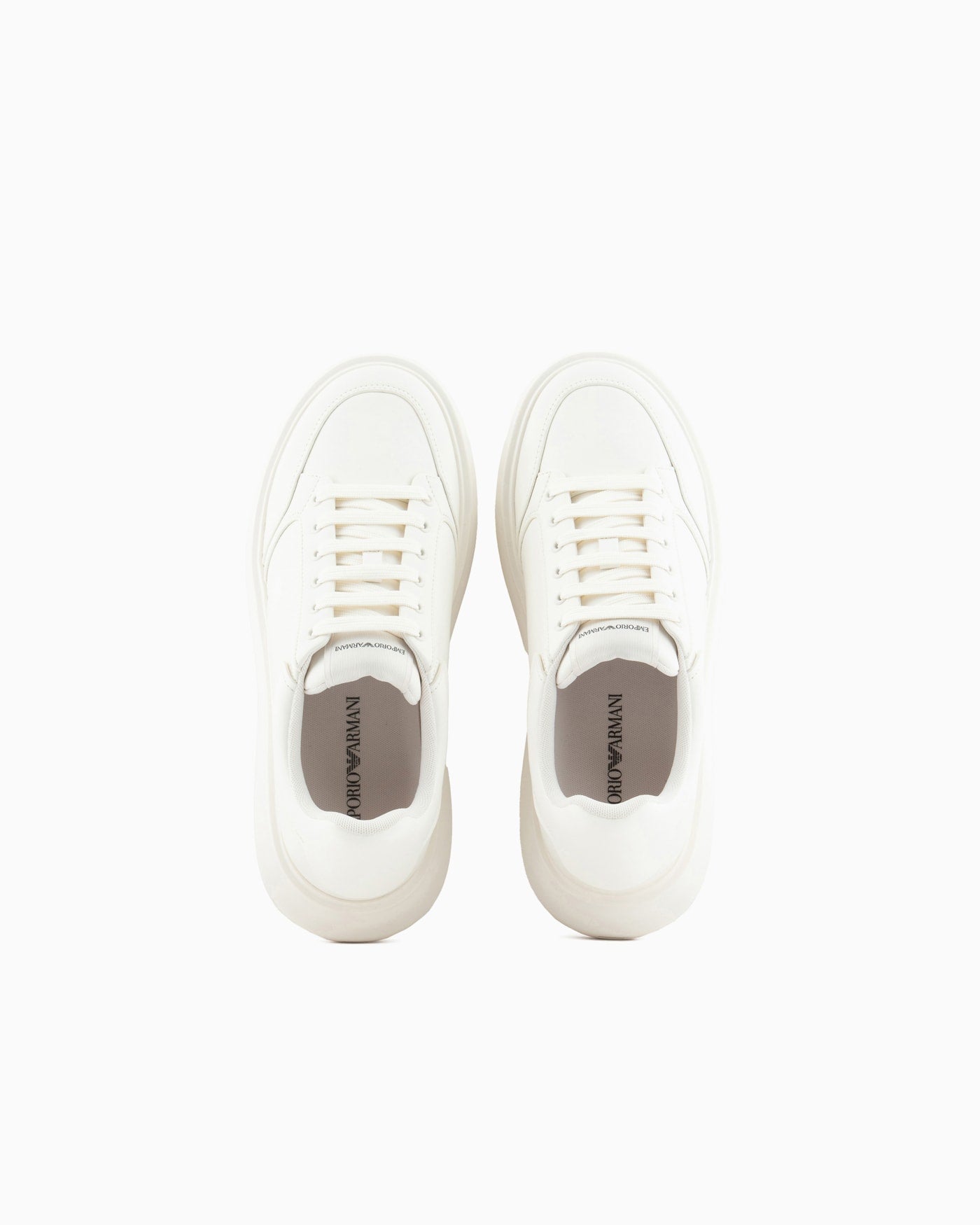 Low-top smooth leather sneaker man