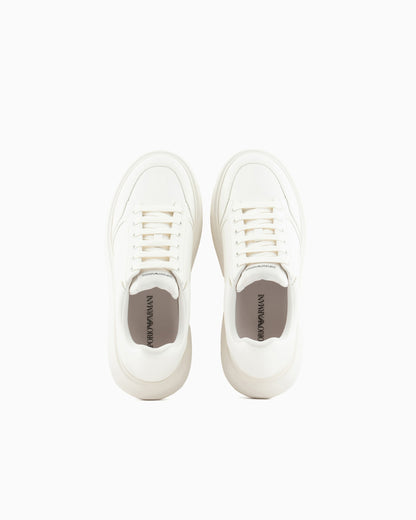 Low-top smooth leather sneaker man