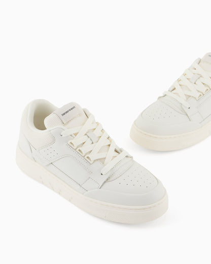 Leather and mesh sneakers with contrasting details