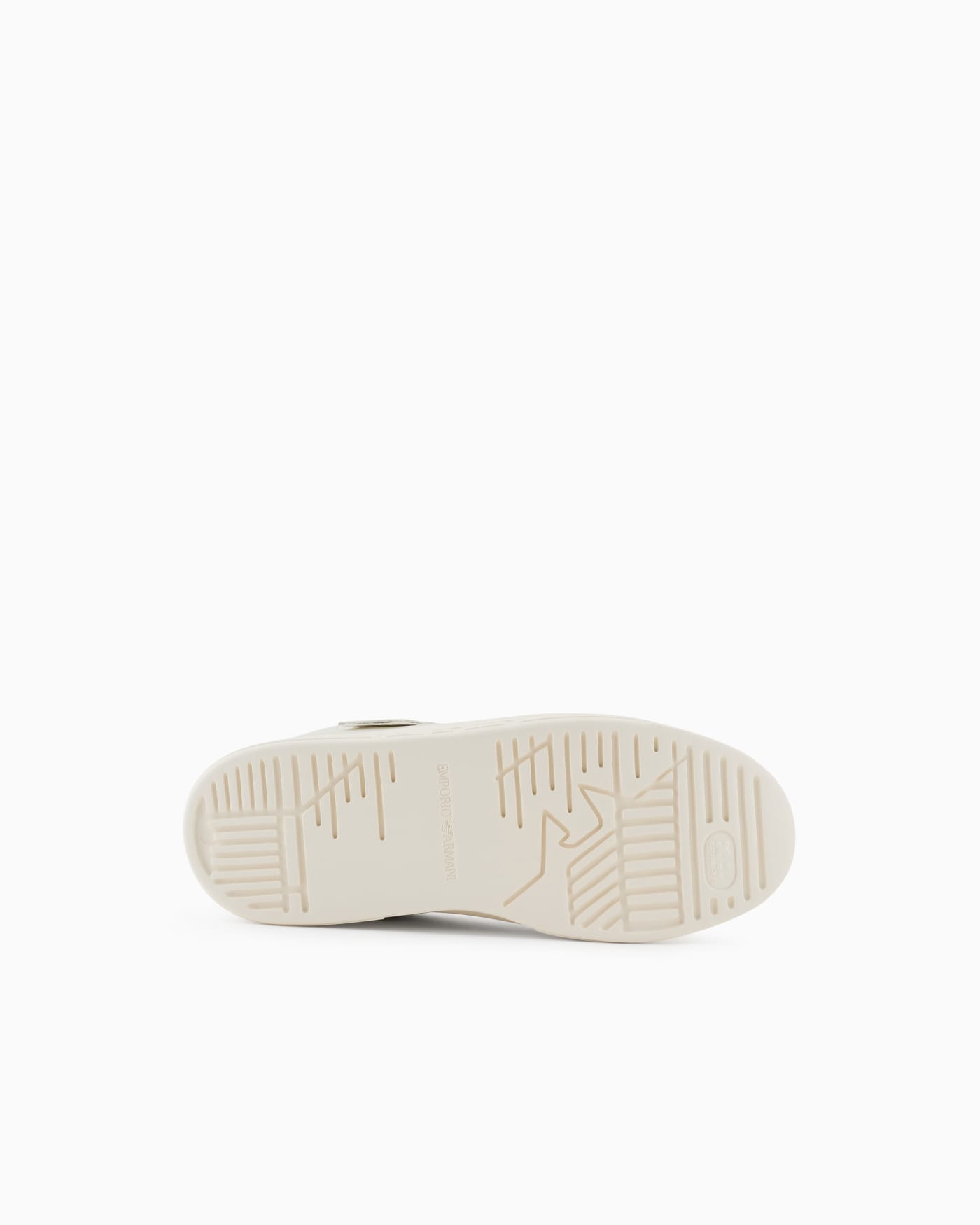 Leather and mesh sneakers with contrasting details