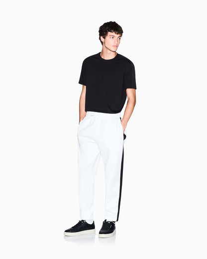 Regular fit cotton t-shirt with embossed logo Essential