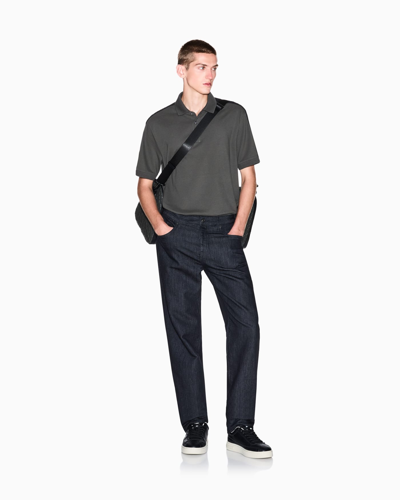 Contrasting tape polo in cotton pique