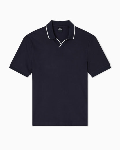 Polo shirt with contrasting profiles