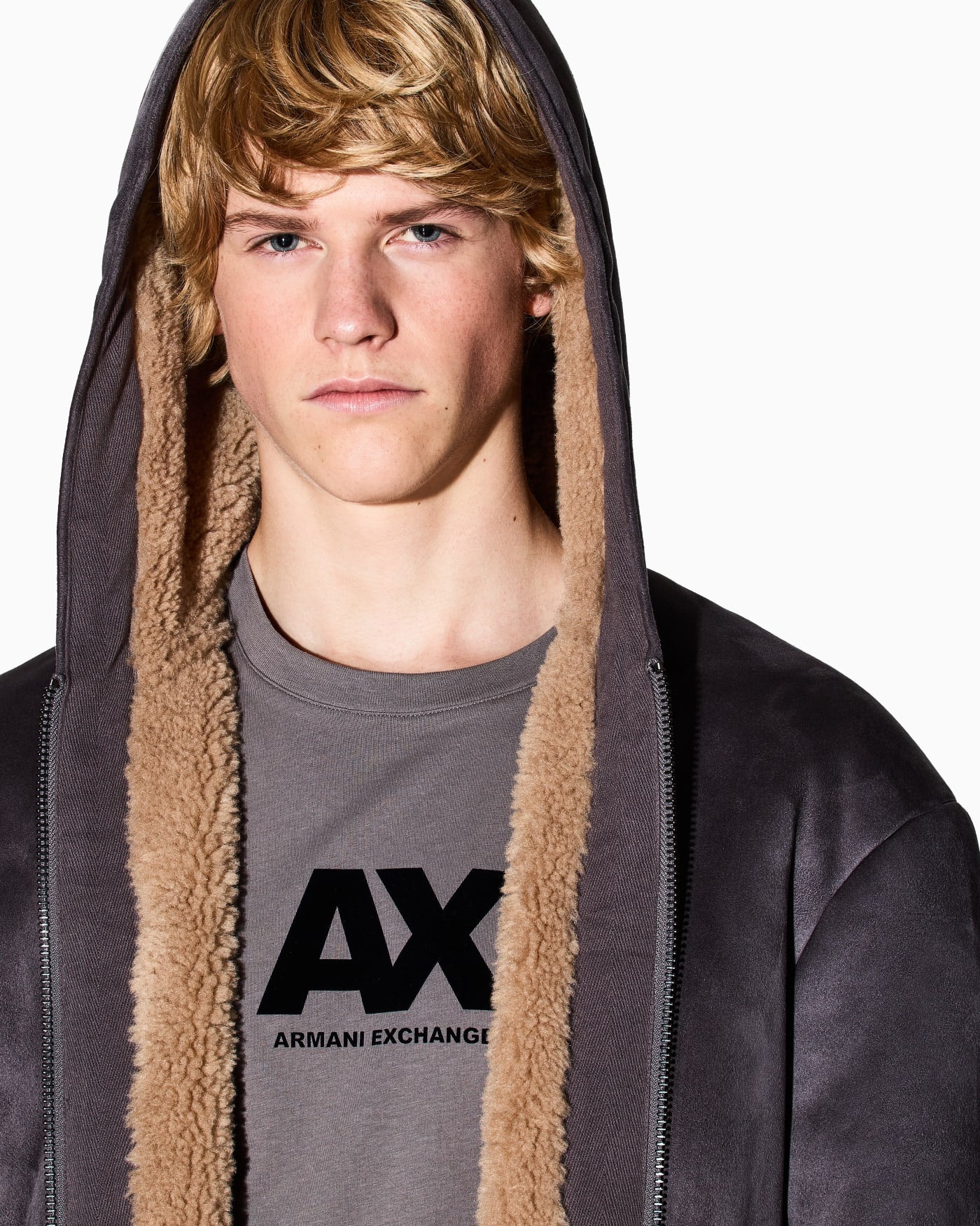 Regular fit T-shirt with logo