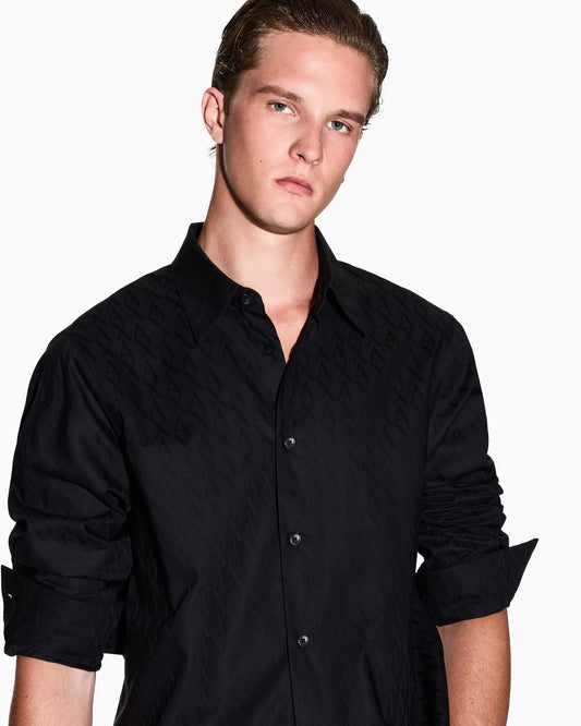 Regular fit button-up shirt in cotton jacquard Essential