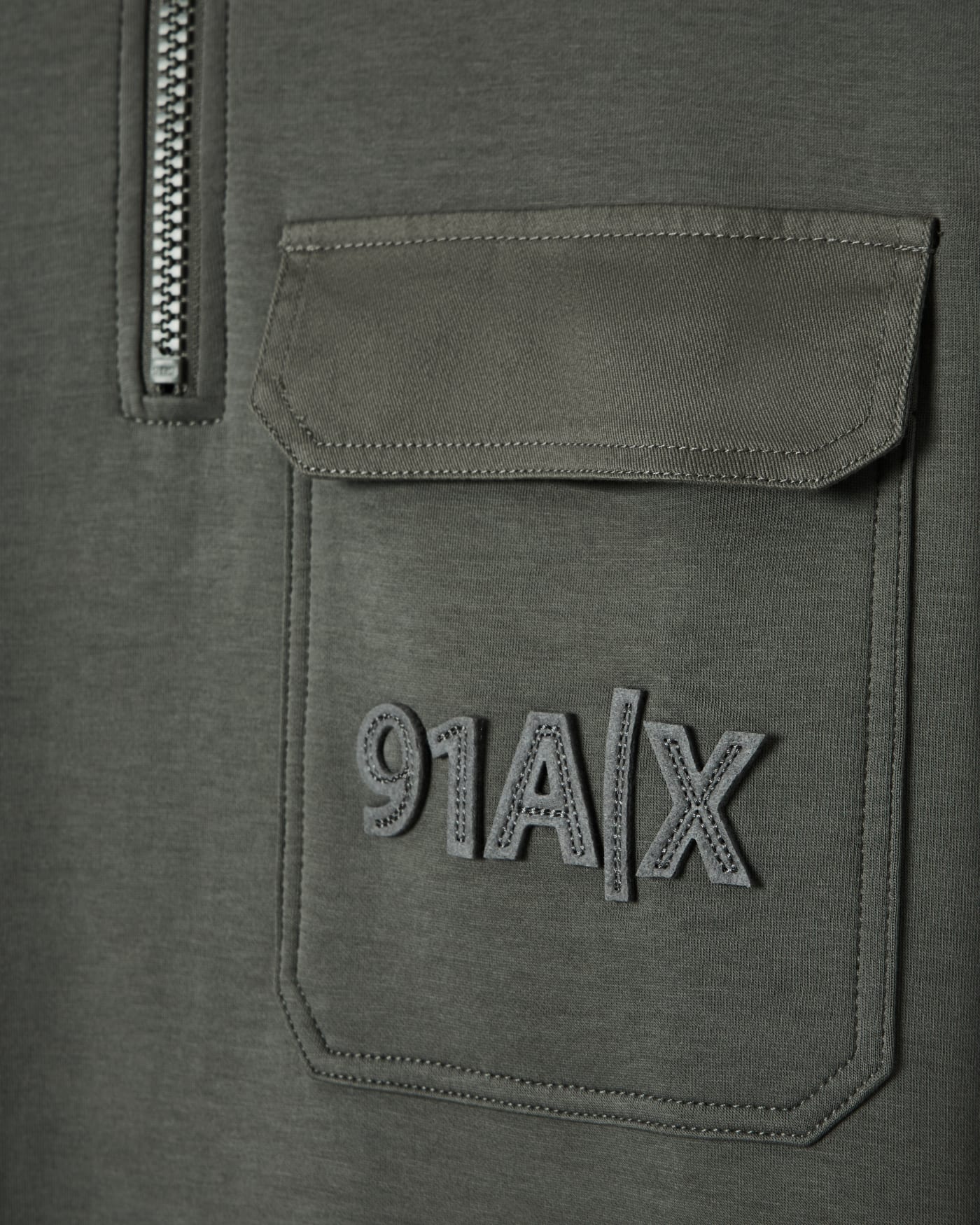 Crewneck sweatshirt in bonded stretch cotton