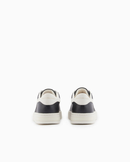 sneakers with webbing and rubber sole
