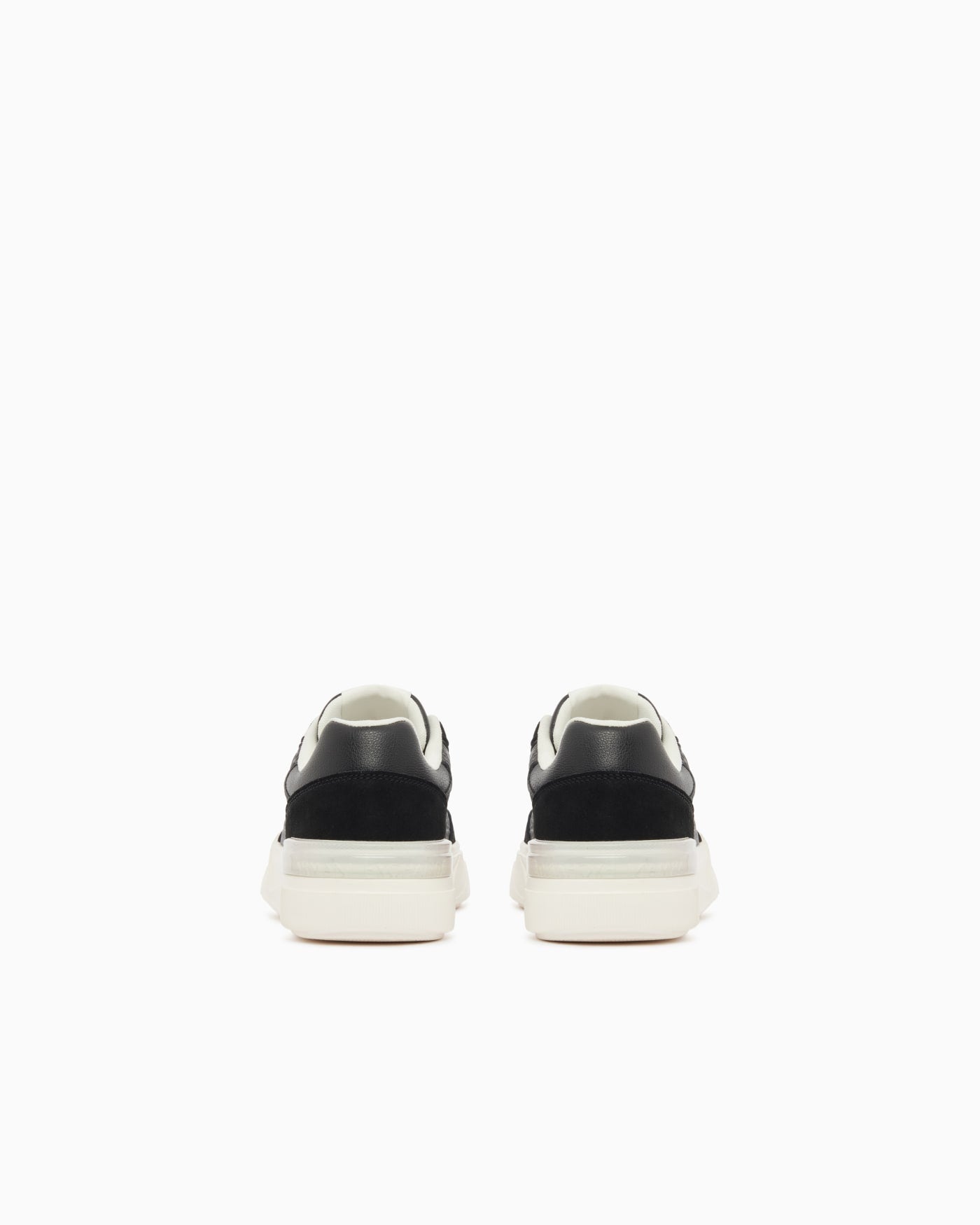 Sneakers with suede inserts